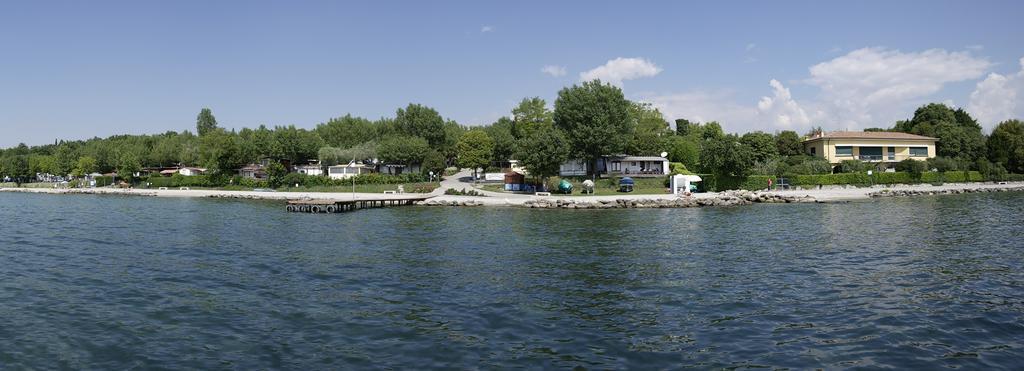 Campeggio Delle Rose Moniga del Garda Dış mekan fotoğraf